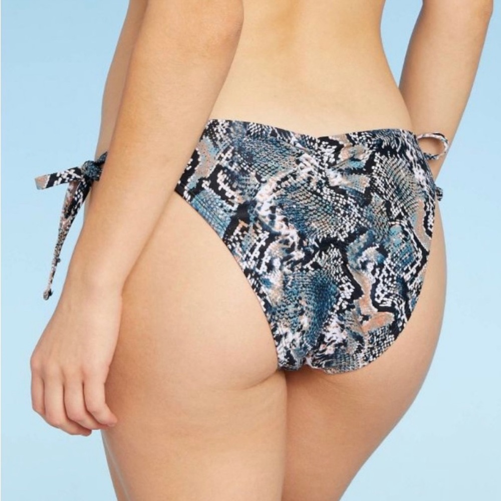 Lg NEW Shade & Shore Cheeky Triangle Tie Ruched Bikini Bottoms Blue Snakeskin - Picture 8 of 8